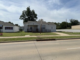 Shawnee, OK Office/Retail - 303 W Macarthur St