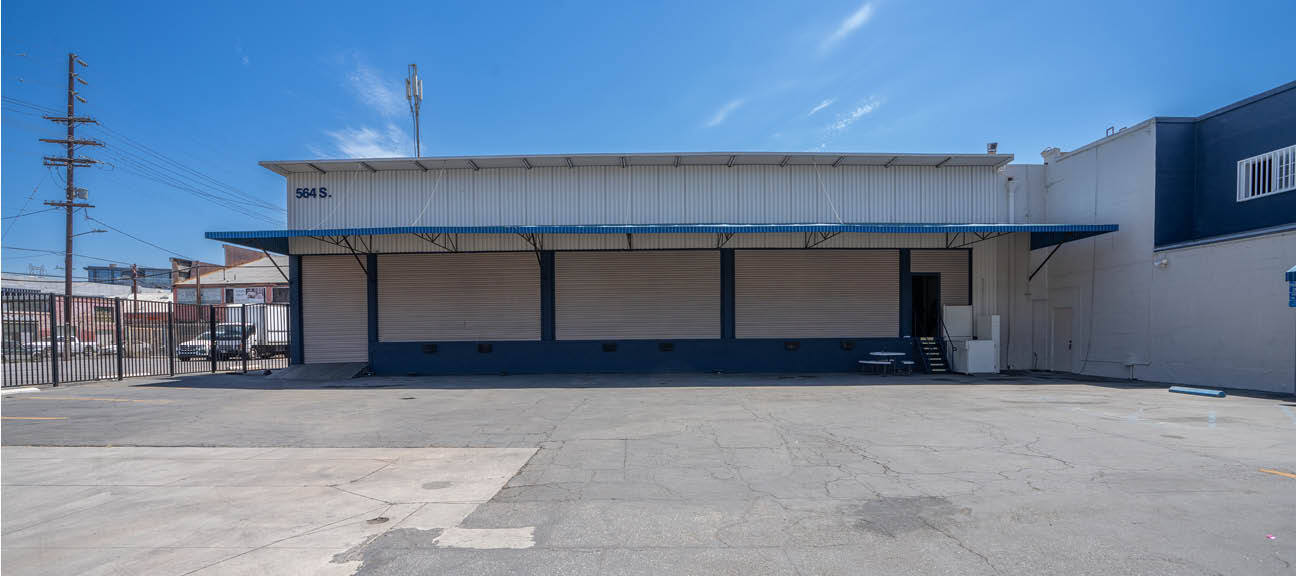564 S Mateo St, Los Angeles, CA for Rent