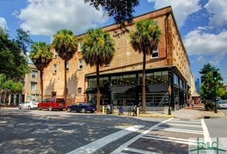 Savannah, GA Retail - 322 W Broughton St