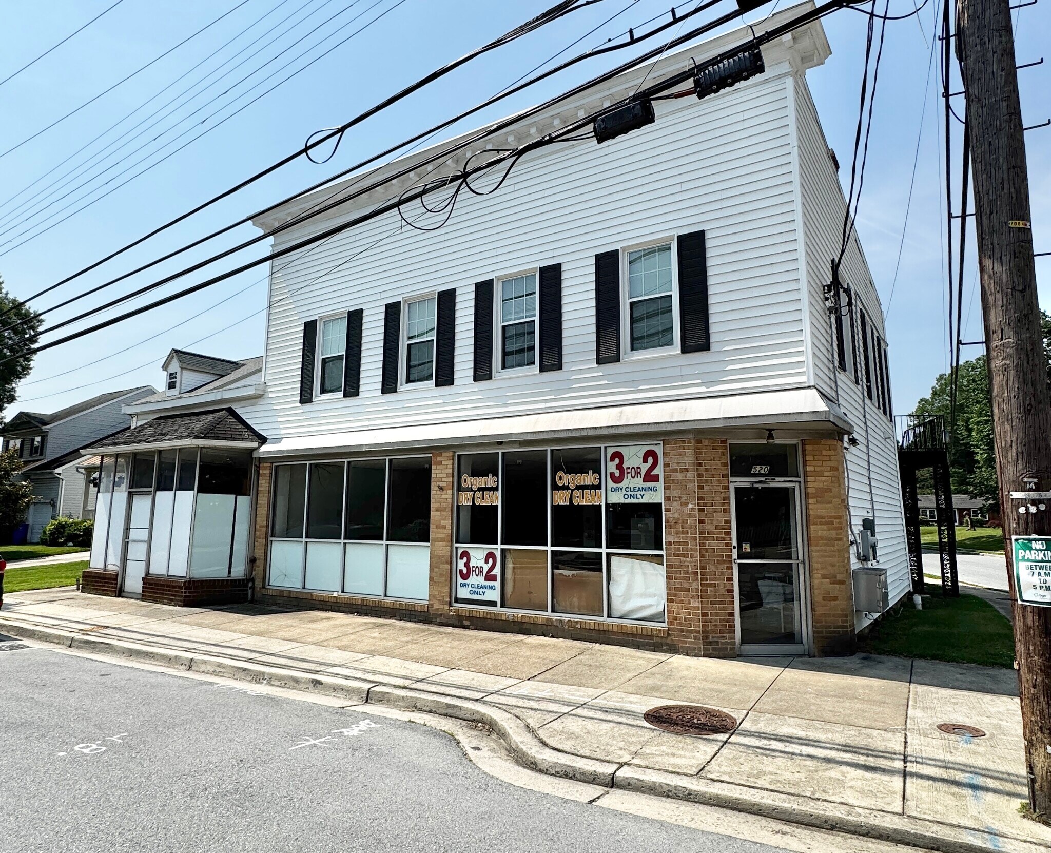 520 Montgomery St, Laurel, MD for Sale