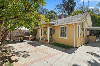 Los Angeles, CA Apartments - 2516 Glen Green St
