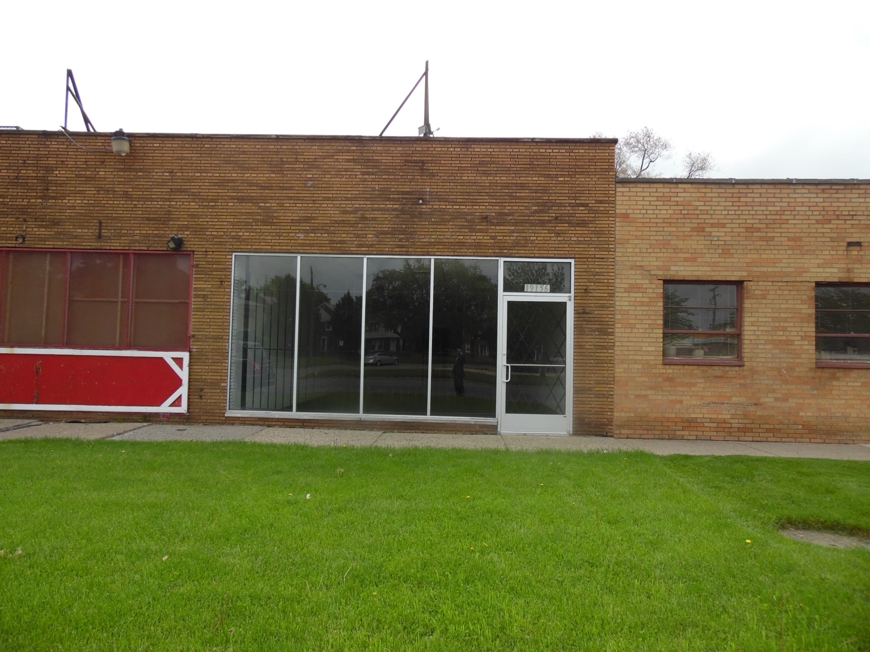 19156 Kelly Rd, Detroit, MI for Sale