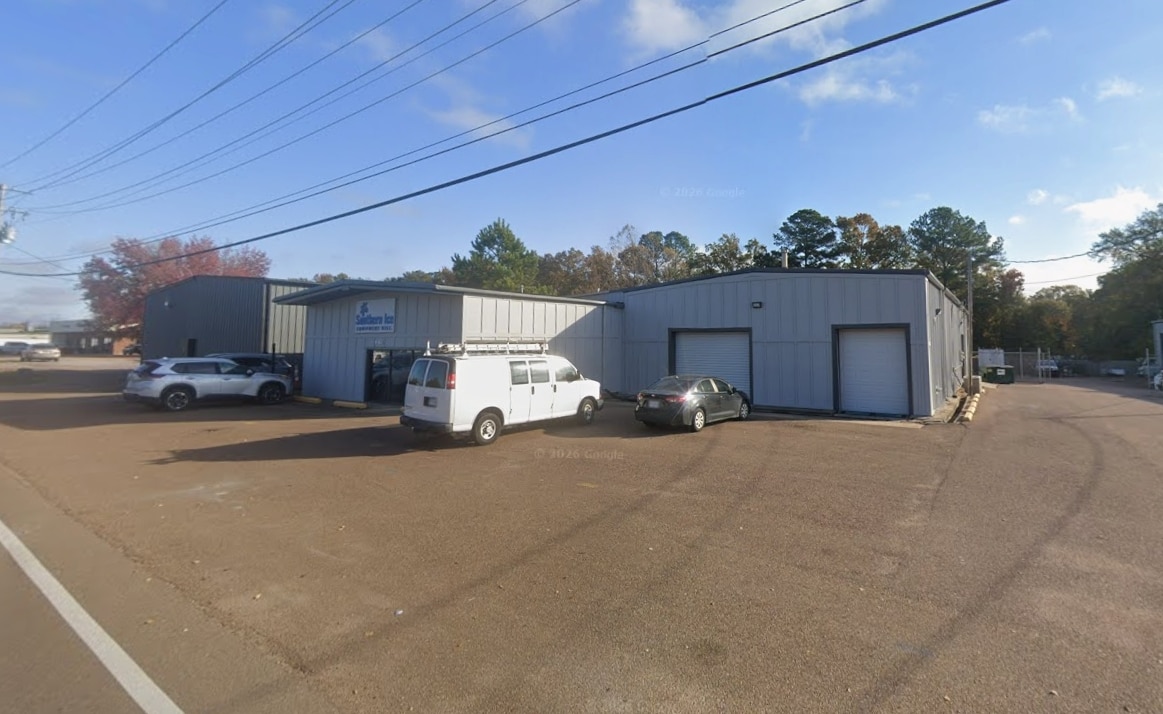 642 Ridgewood Rd, Ridgeland, MS for Rent