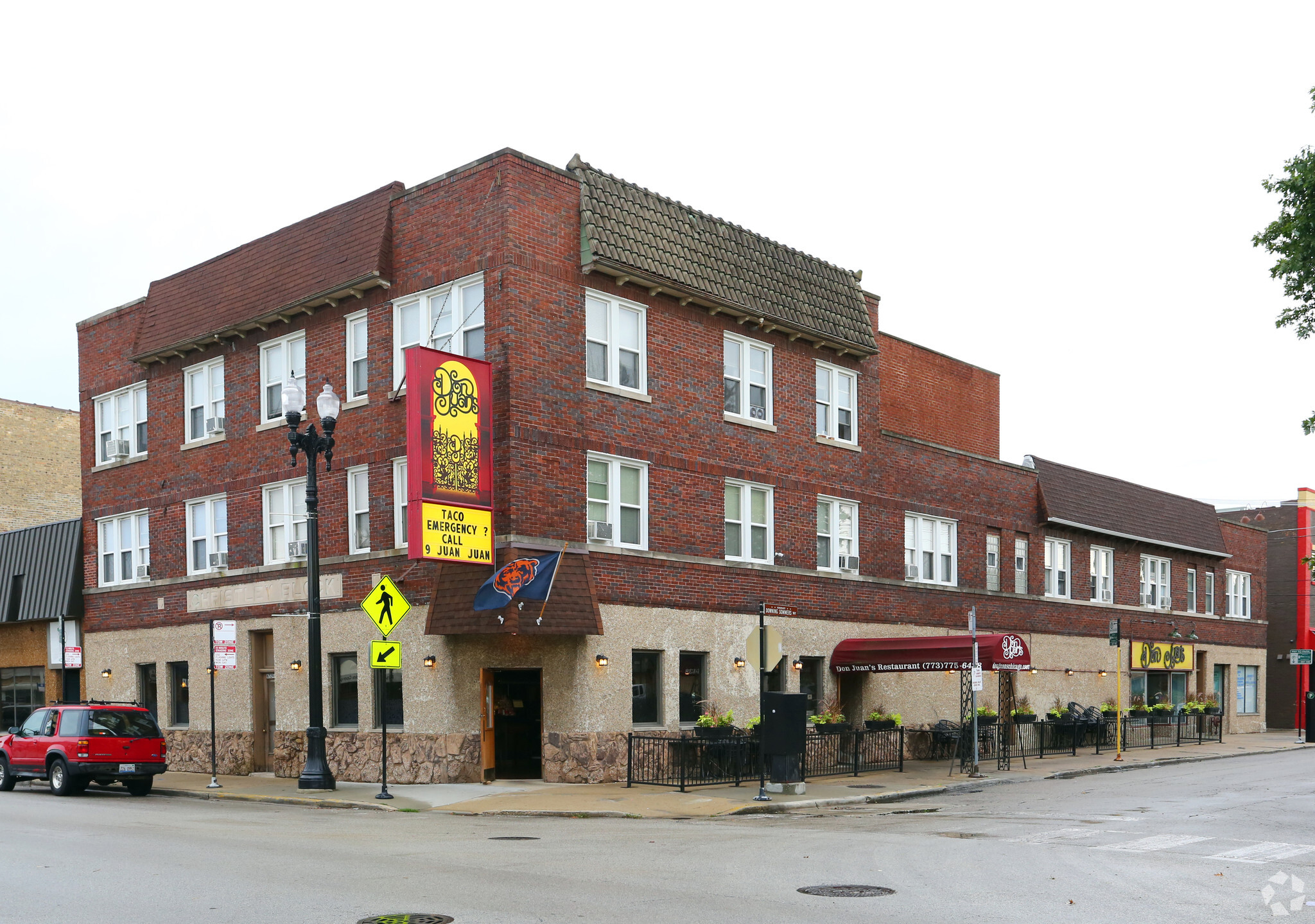 6728-6730 N Northwest Hwy, Chicago, IL for Rent