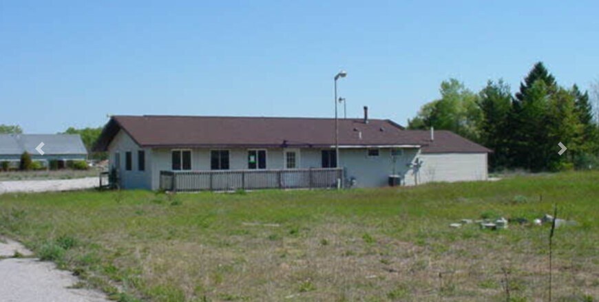 4568 E Apple Ave, Muskegon, MI for Sale