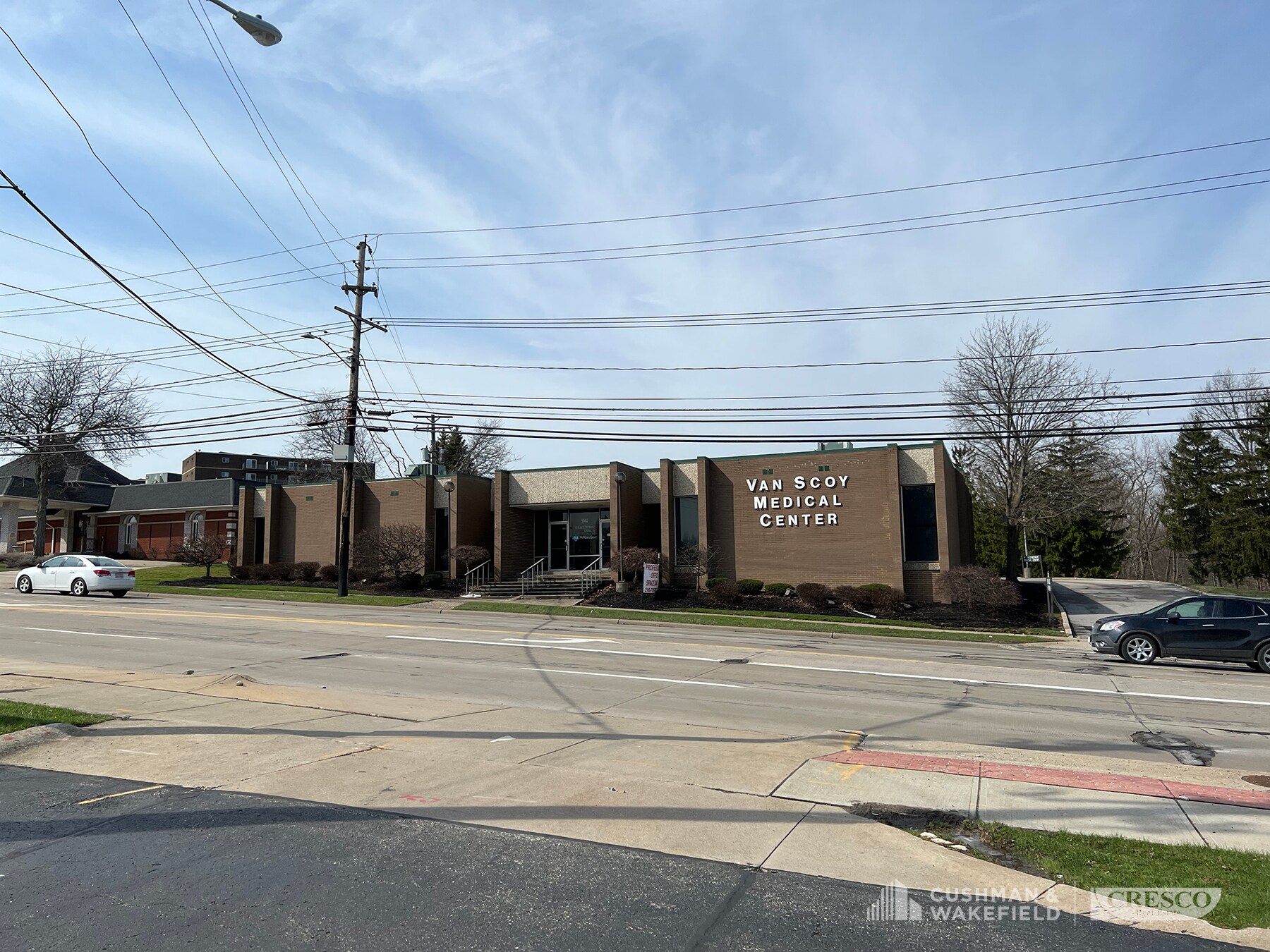 5592 Broadview Rd, Parma, OH for Rent