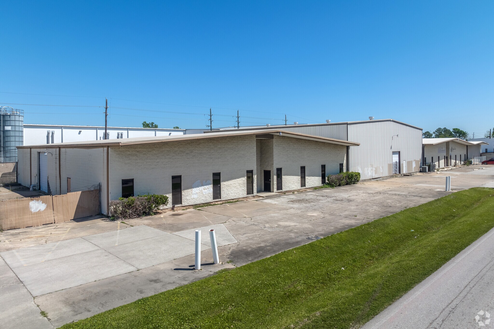 9110 Meadow Vista Blvd Houston, TX 77064 Industrial Property for
