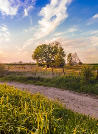 East Bethel, MN Office - 1347 Sims Rd NE