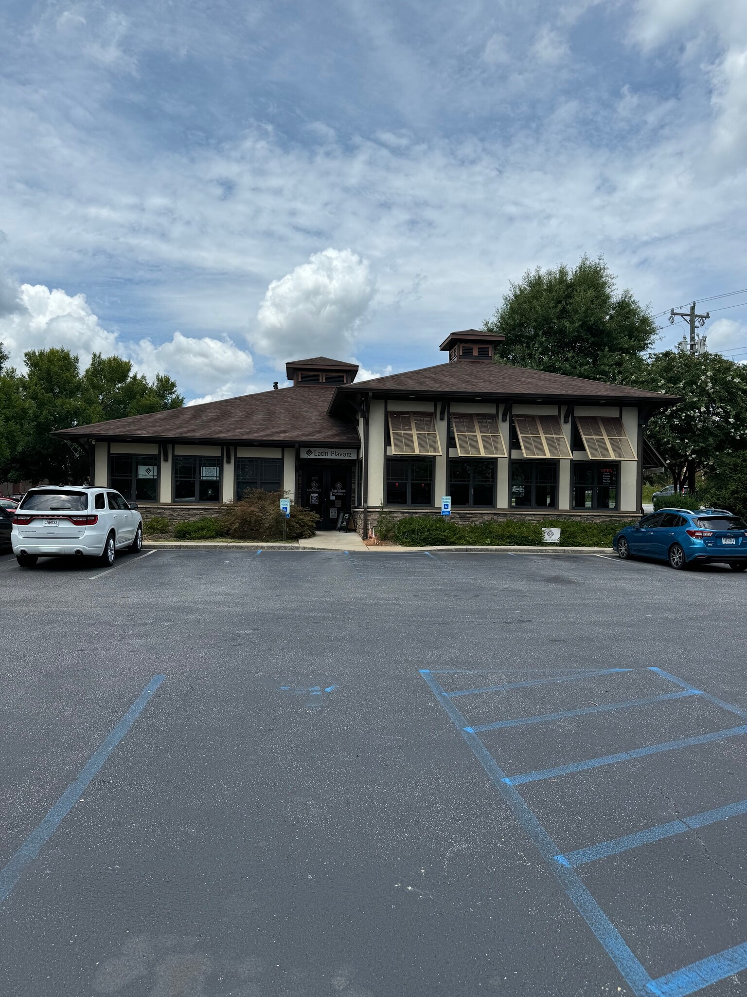912 S Batesville Rd, Greer, SC for Rent