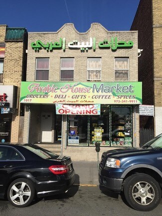 1017 Main St  