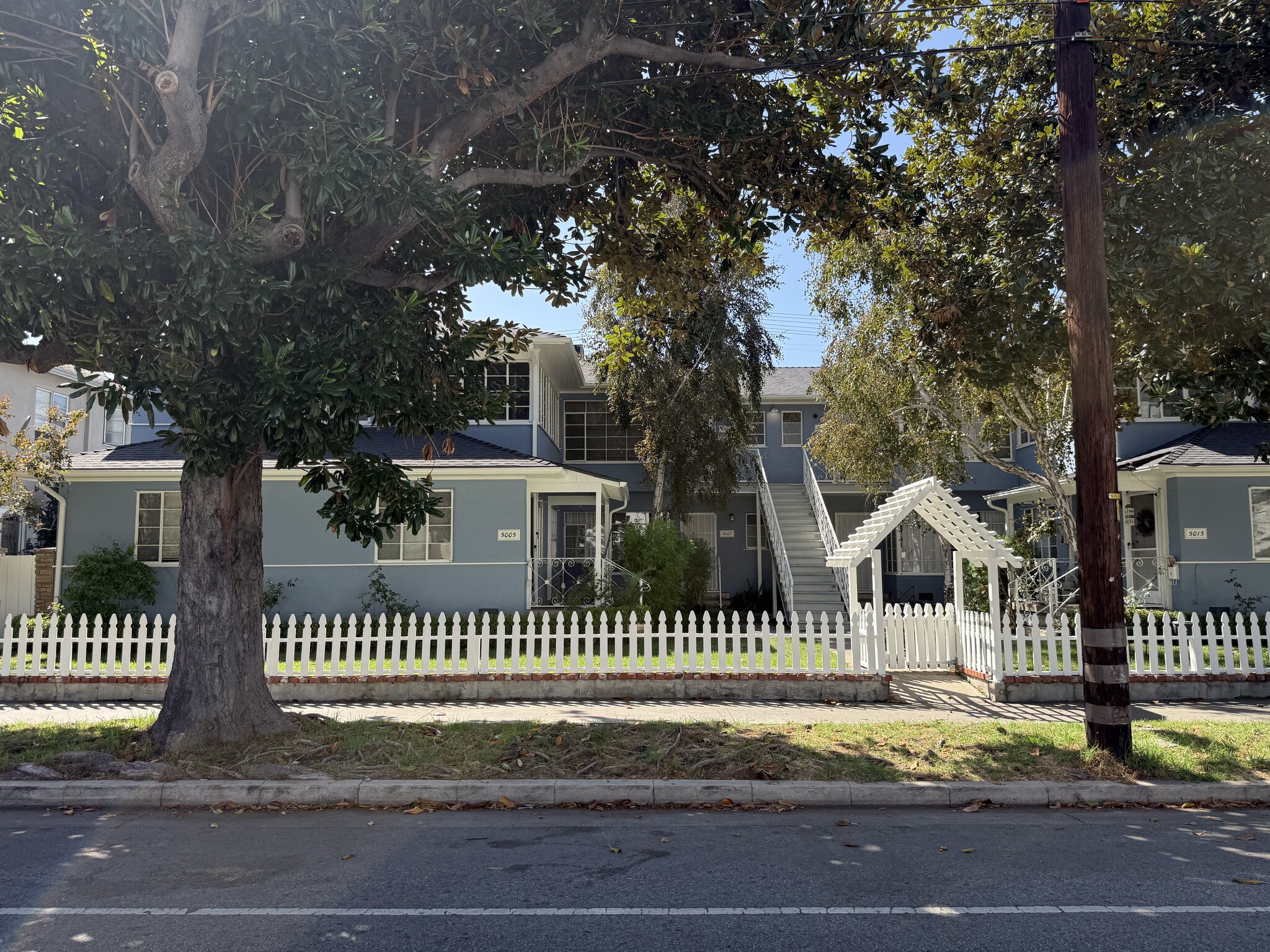 5005 Cahuenga Blvd, North Hollywood, CA for Sale