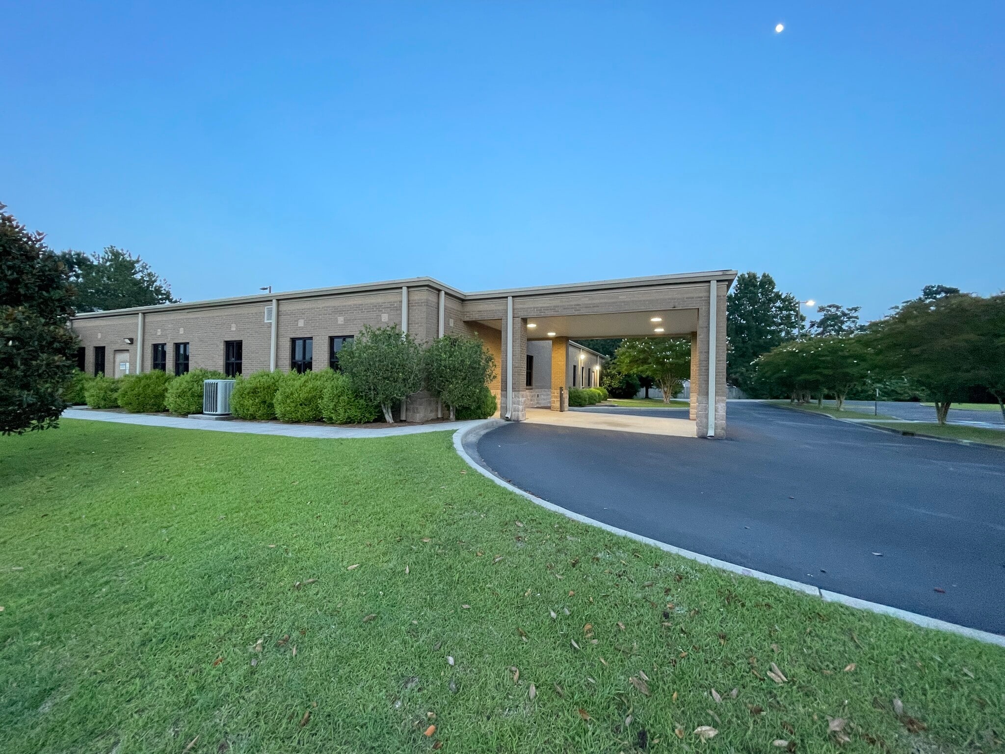 1308 S 4th St, Hartsville, SC for Sale