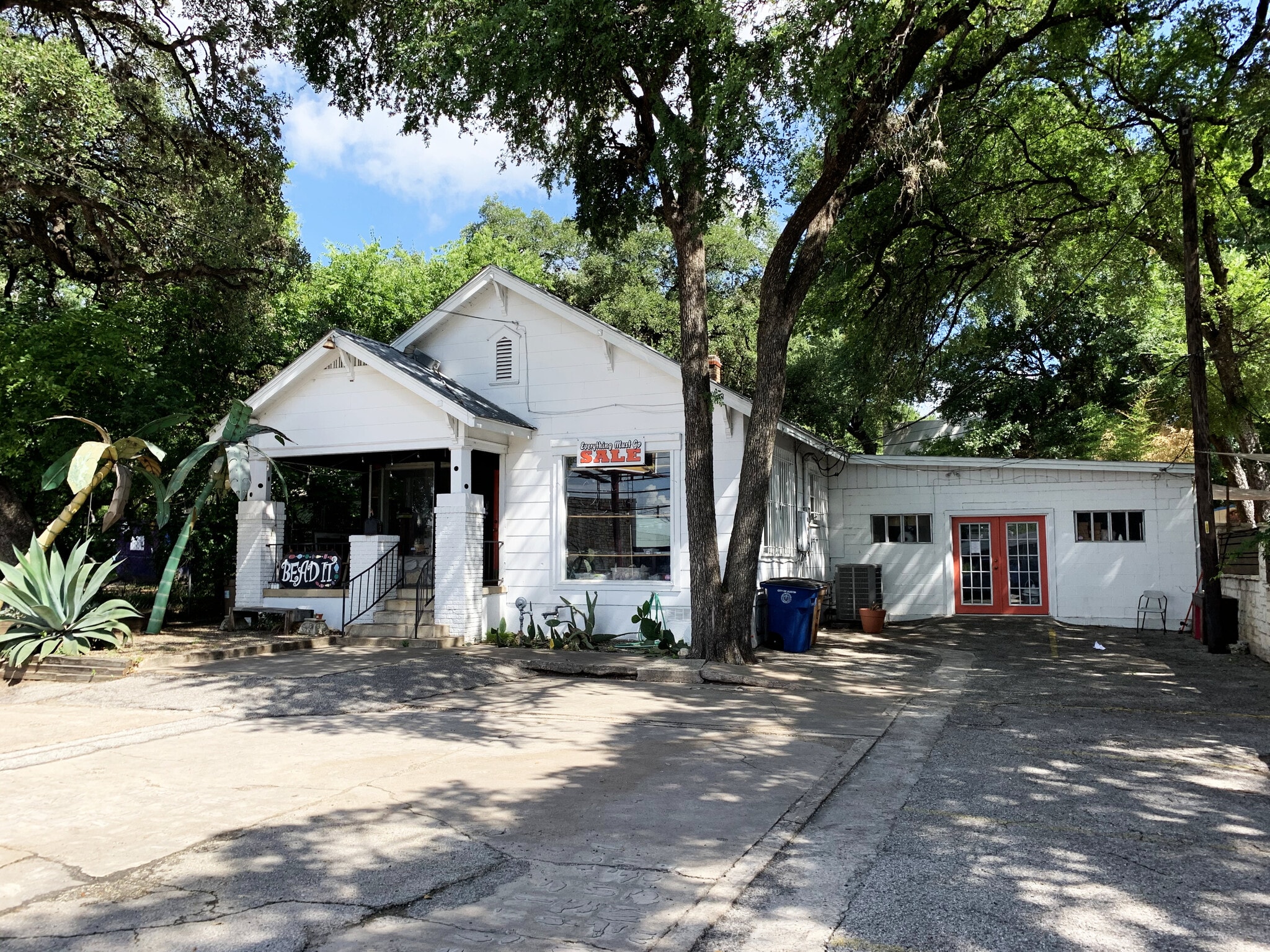 2058 S Lamar Blvd, Austin, TX for Rent