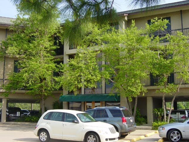 131 Airline Dr, Metairie, LA for Rent