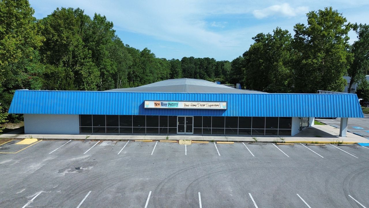 5744 Market St, Wilmington, NC for Rent