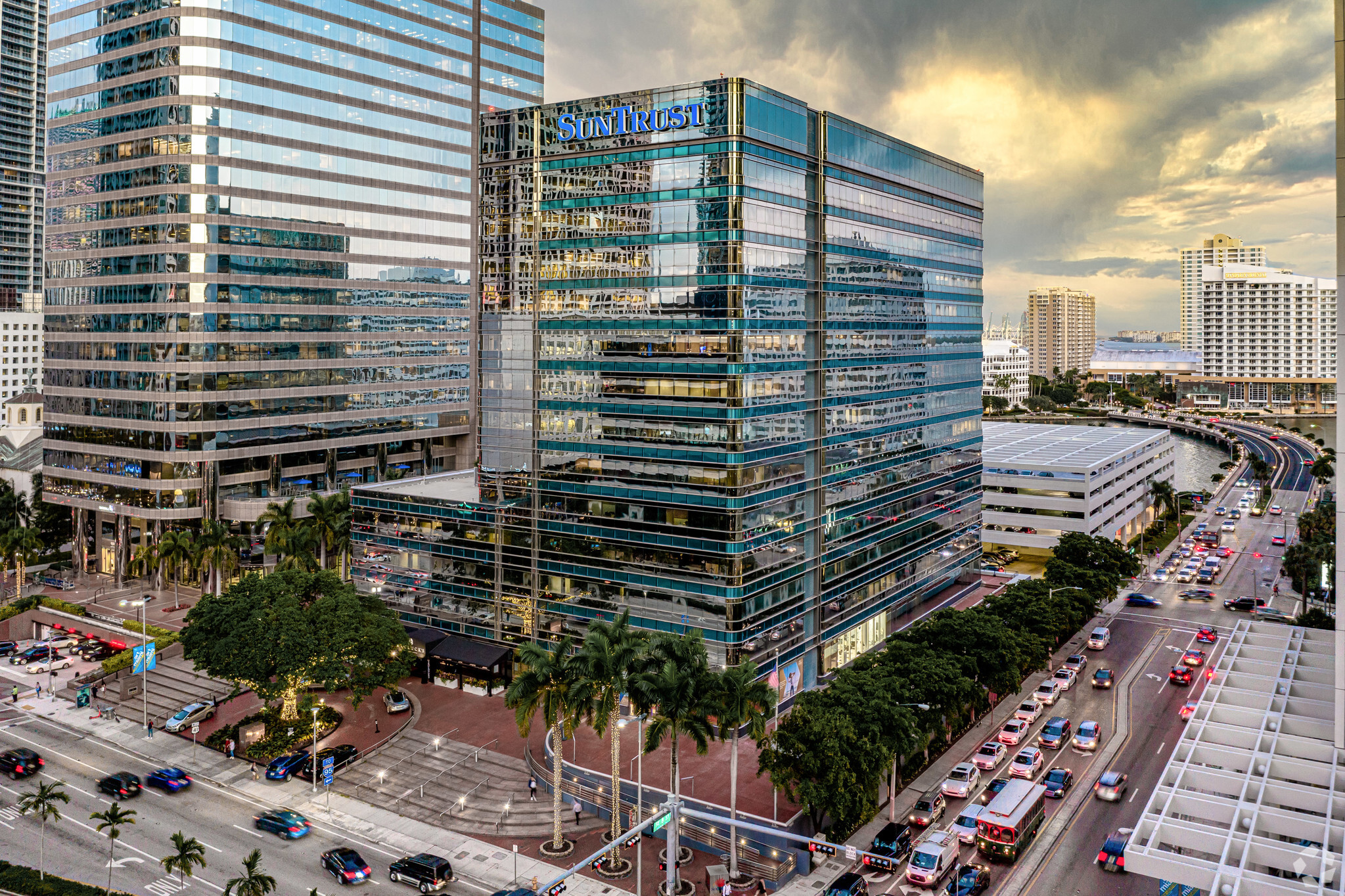 777 Brickell Ave, Miami, FL for Rent