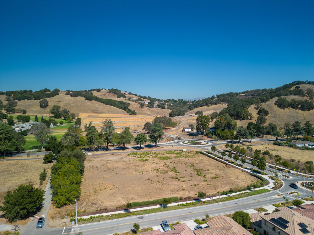 Hecker Pass Rd, Gilroy, CA for Sale