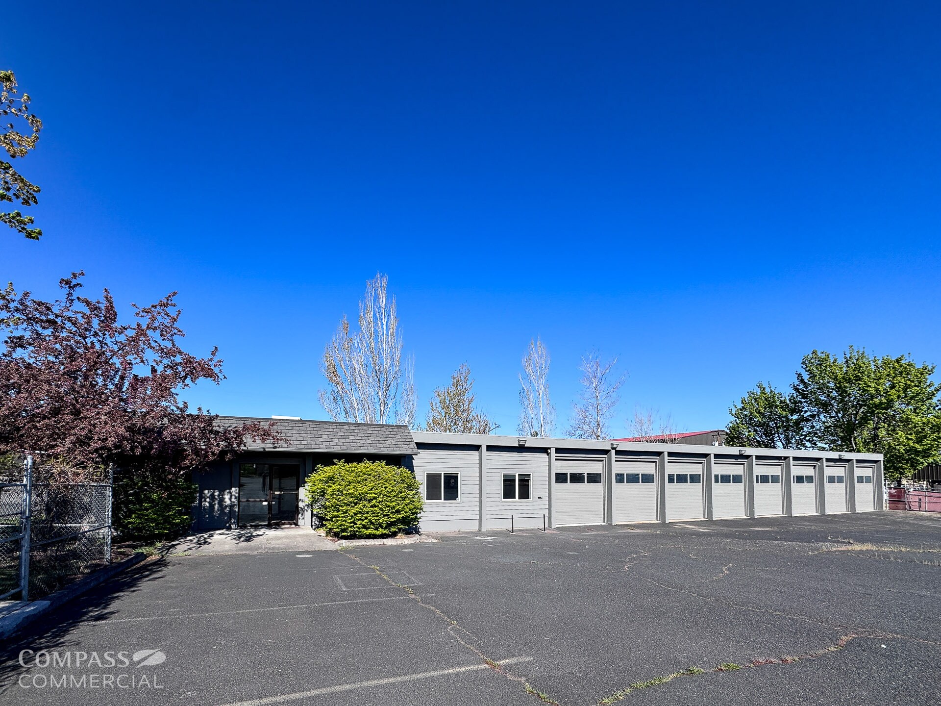100 NE Hawthorne Ave, Bend, OR for Rent