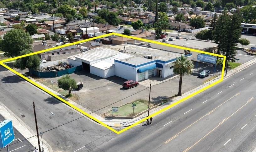 2916 Brundage Ln, Bakersfield, CA for Sale