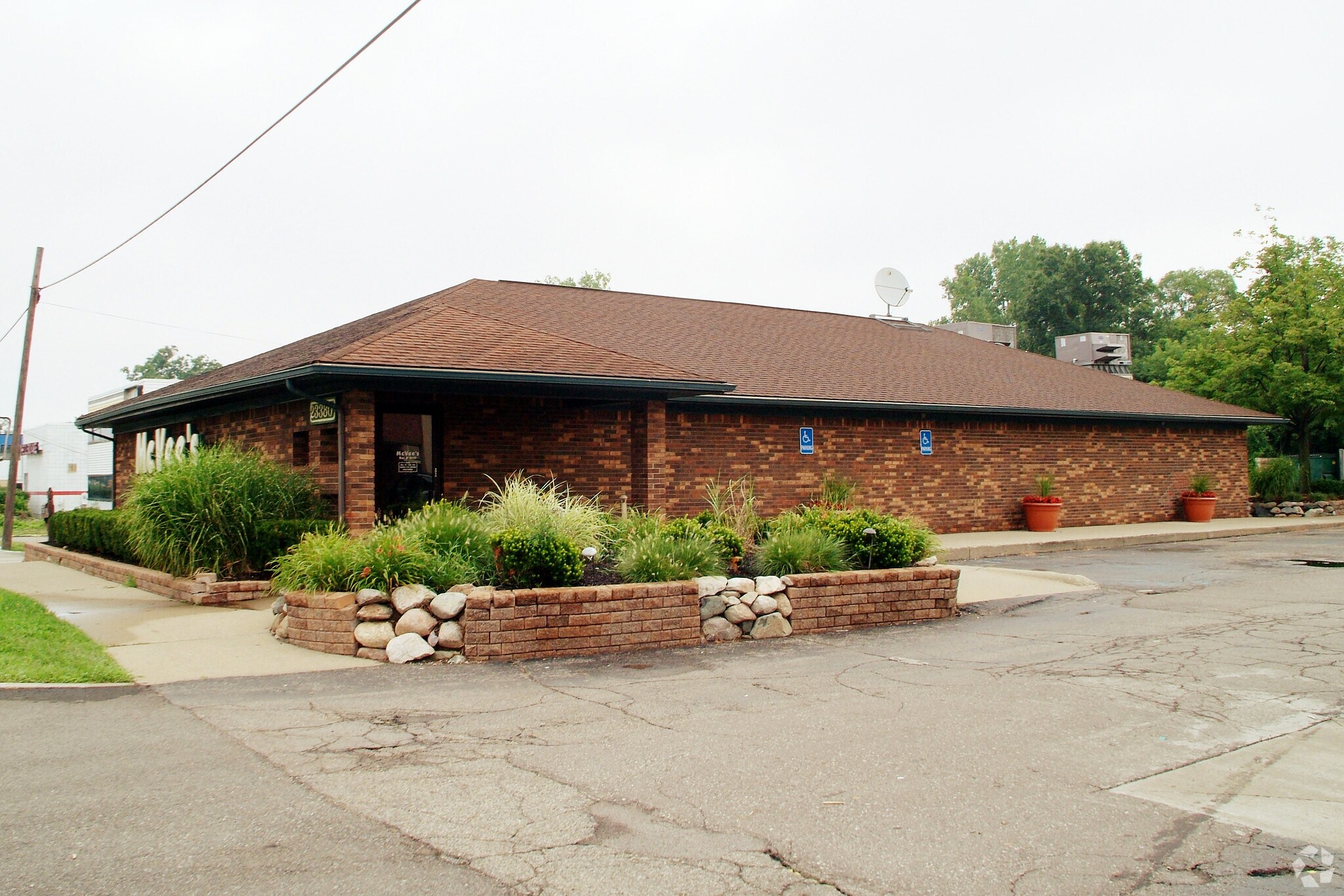 23380 Telegraph Rd, Southfield, MI for Rent