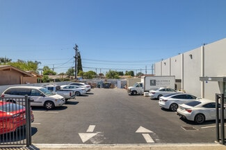 Orange, CA Freestanding - 565 N Tustin St