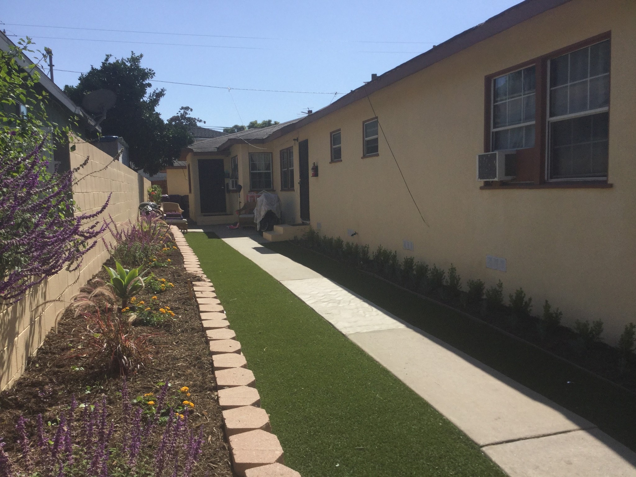 1616 W 20th St, Long Beach, CA for Sale