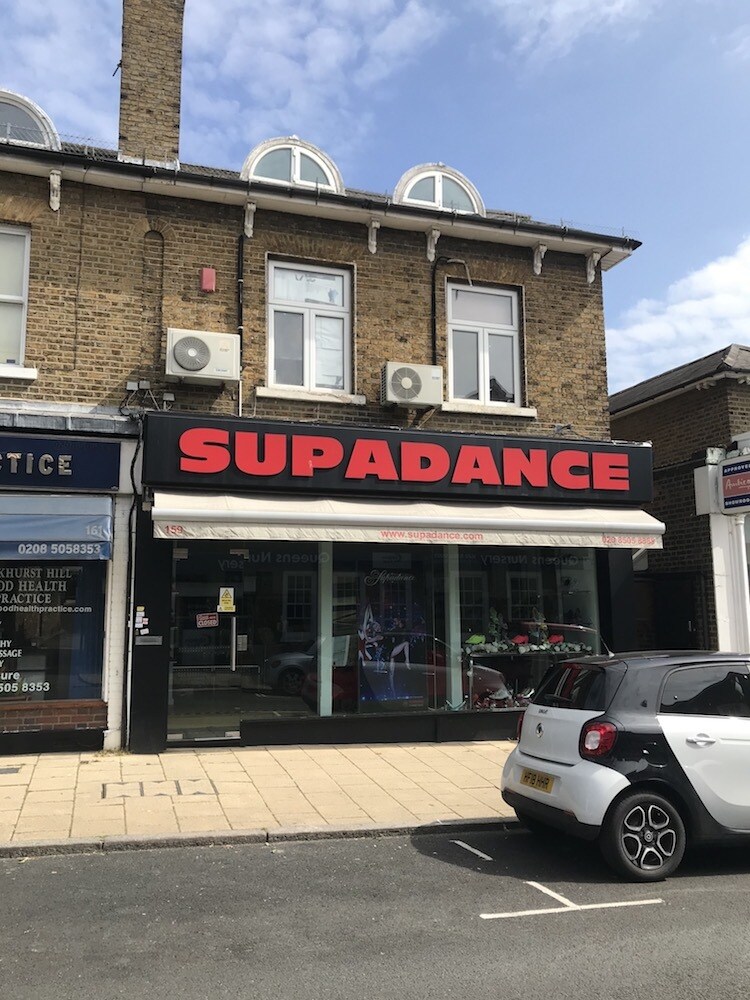 159 Queens Rd, Buckhurst Hill, ESS for Rent