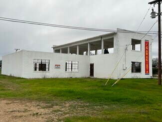 Blanco, TX Warehouse - 713 Chandler St