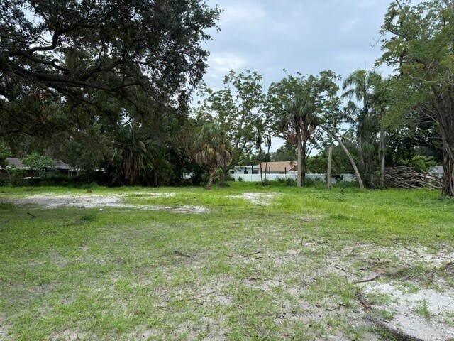 200 11th Ave E, Bradenton, FL for Sale