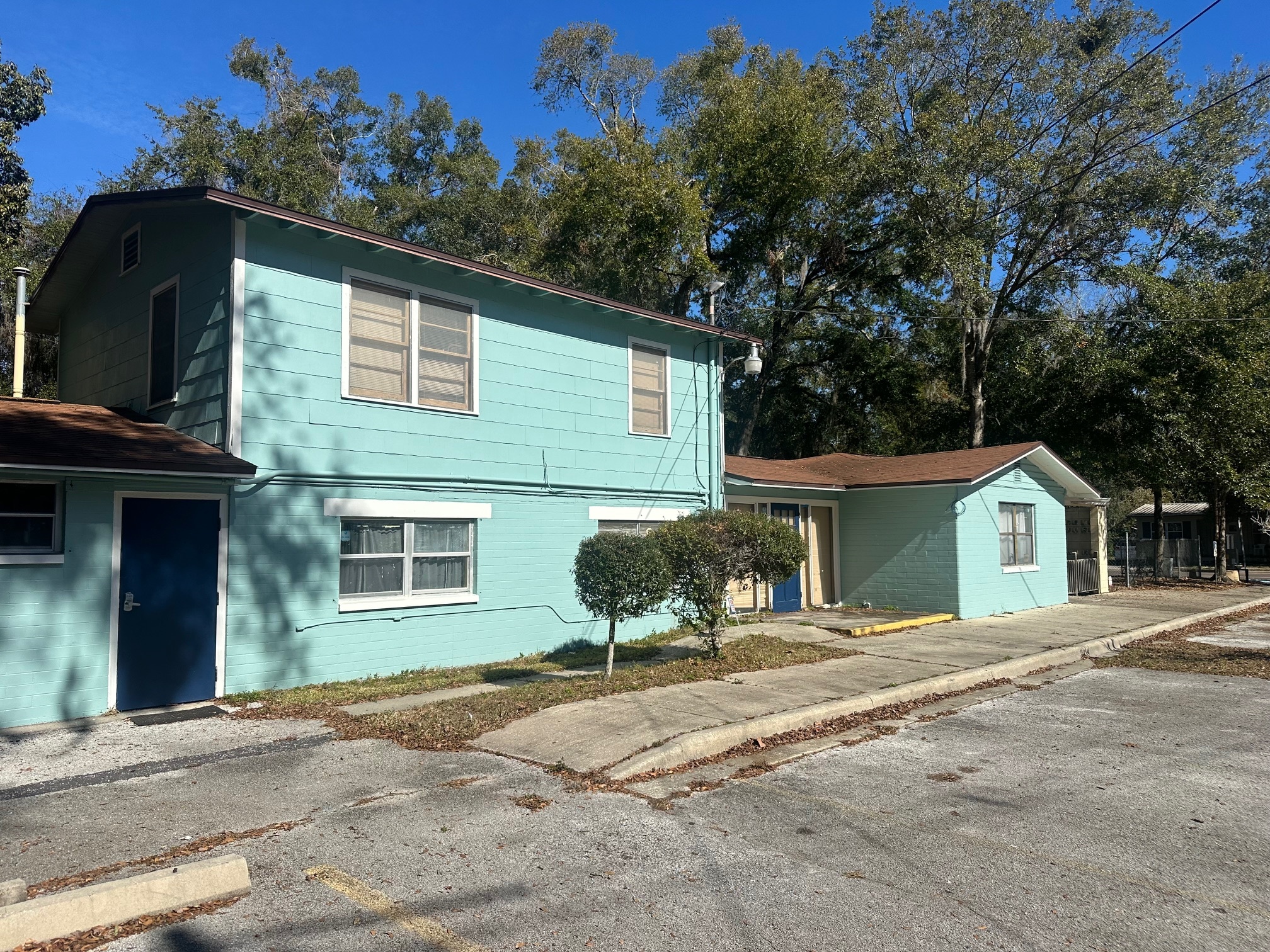 1300 NW 6th St, Gainesville, FL for Sale