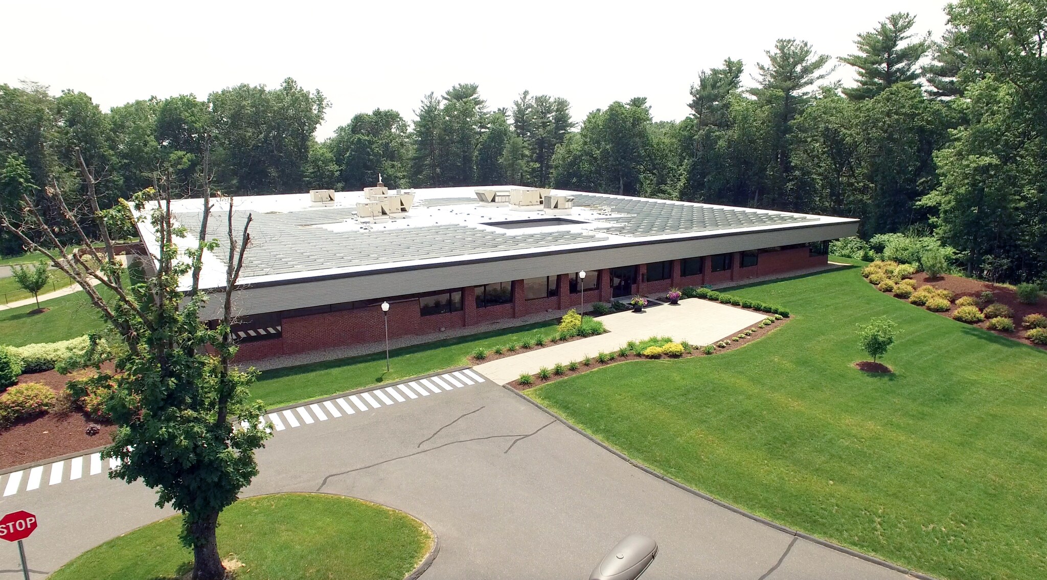 38 Security Dr, Avon, CT for Rent