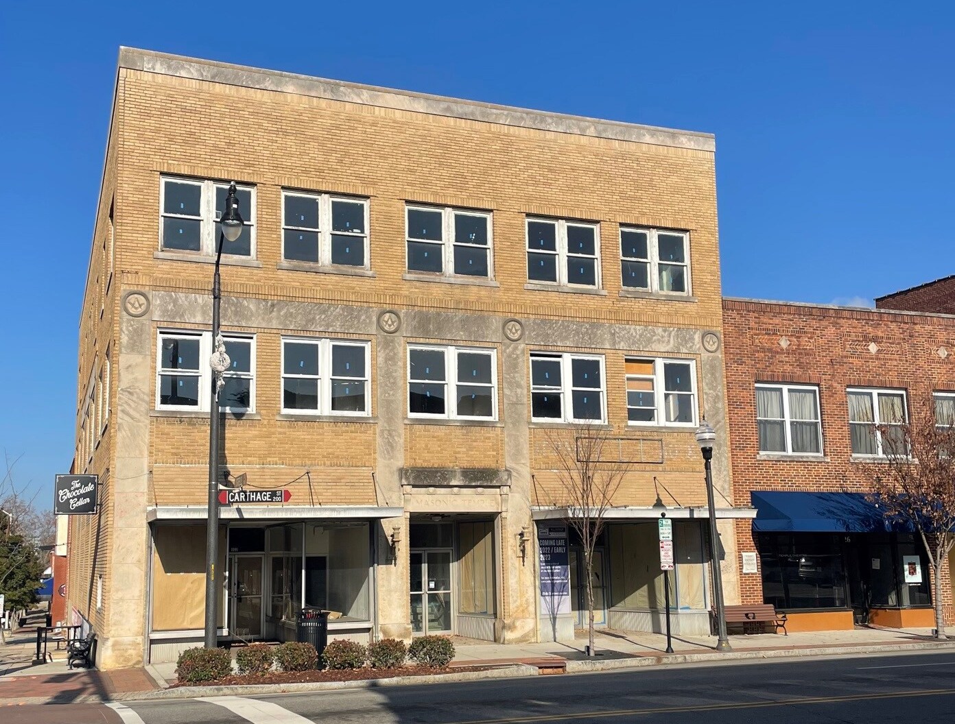 128-132 Carthage St, Sanford, NC for Sale