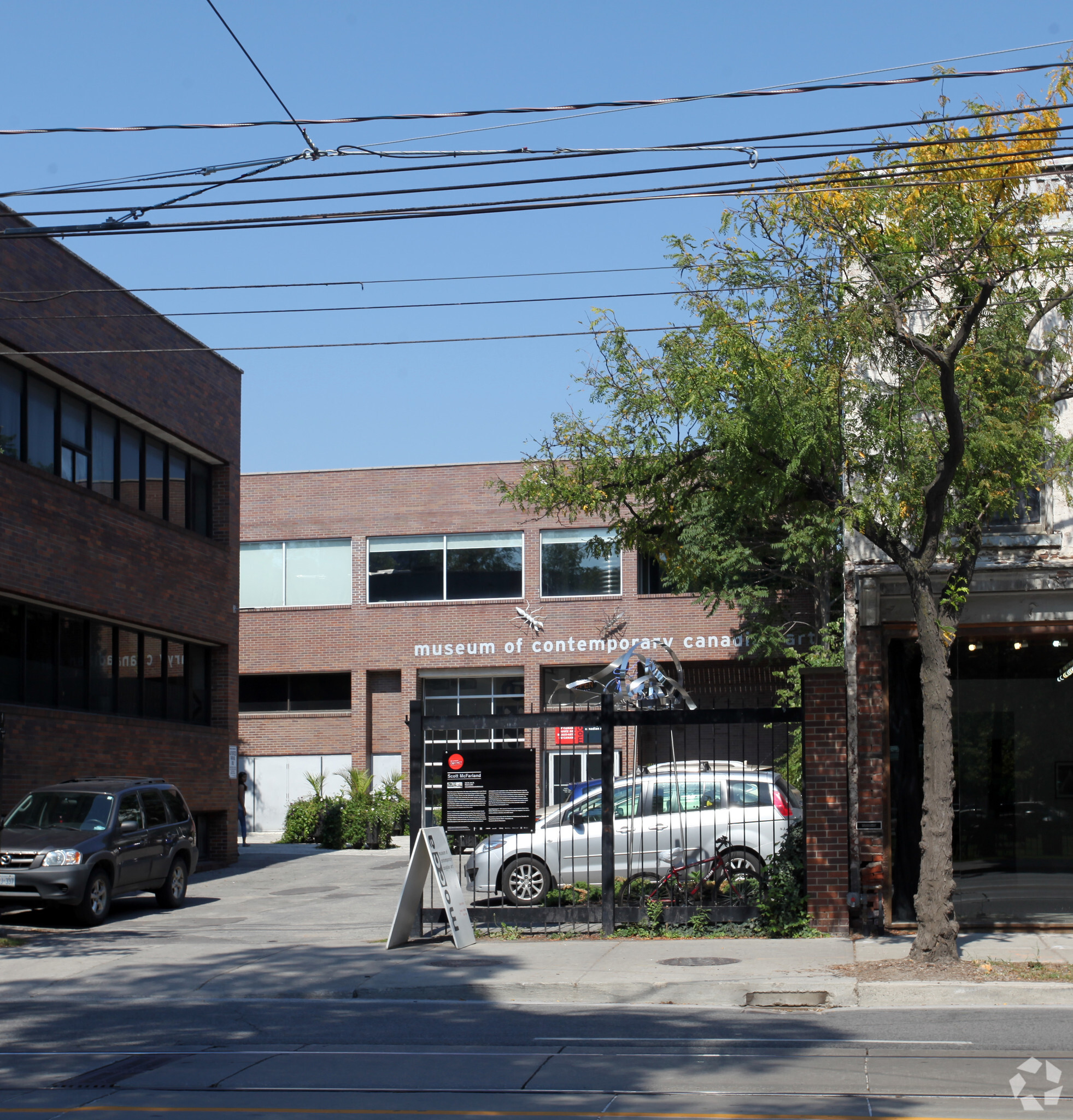 952 Queen St W, Toronto, ON for Rent