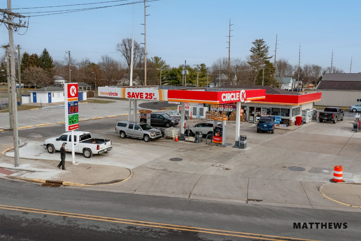 301 N Meridian St, Pittsboro, IN for Sale