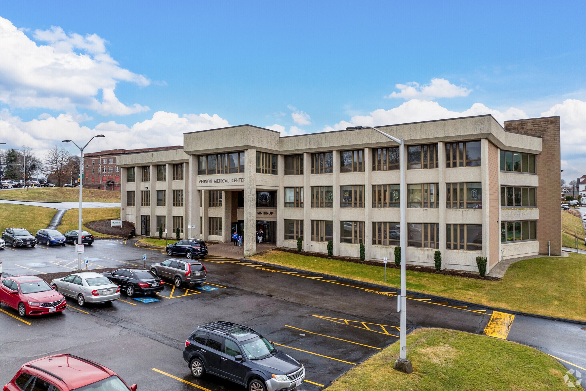 10 Winthrop St, Worcester, MA for Rent