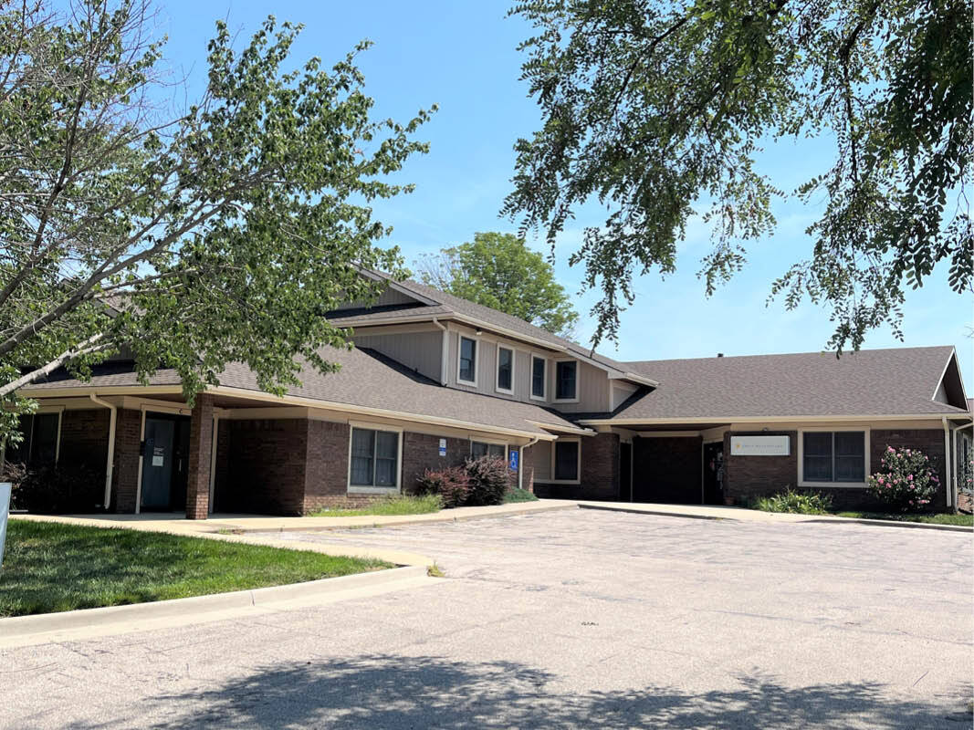 536 Fireside Ct, Lawrence, KS for Rent