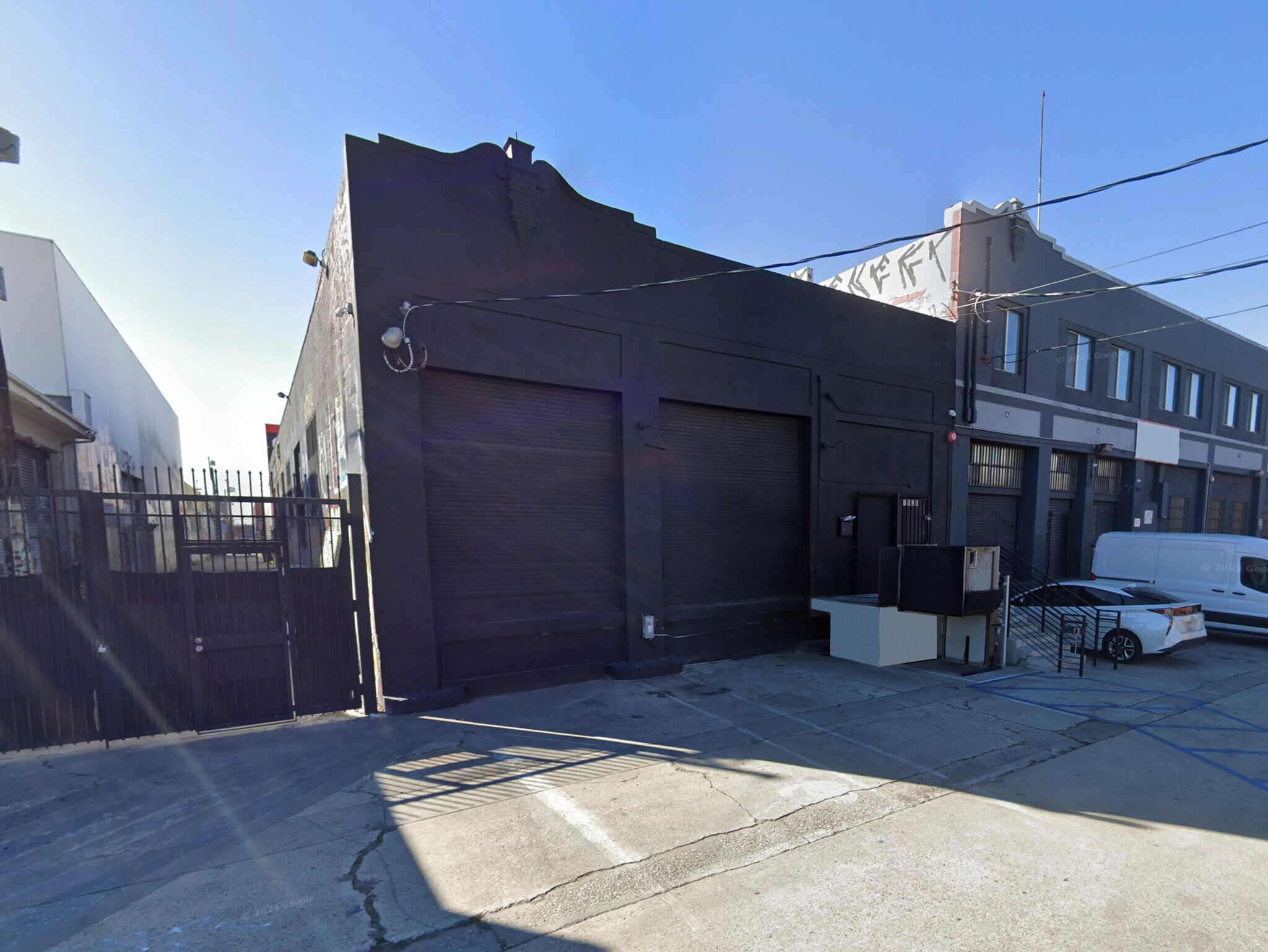 1926 E 7th Pl, Los Angeles, CA for Rent