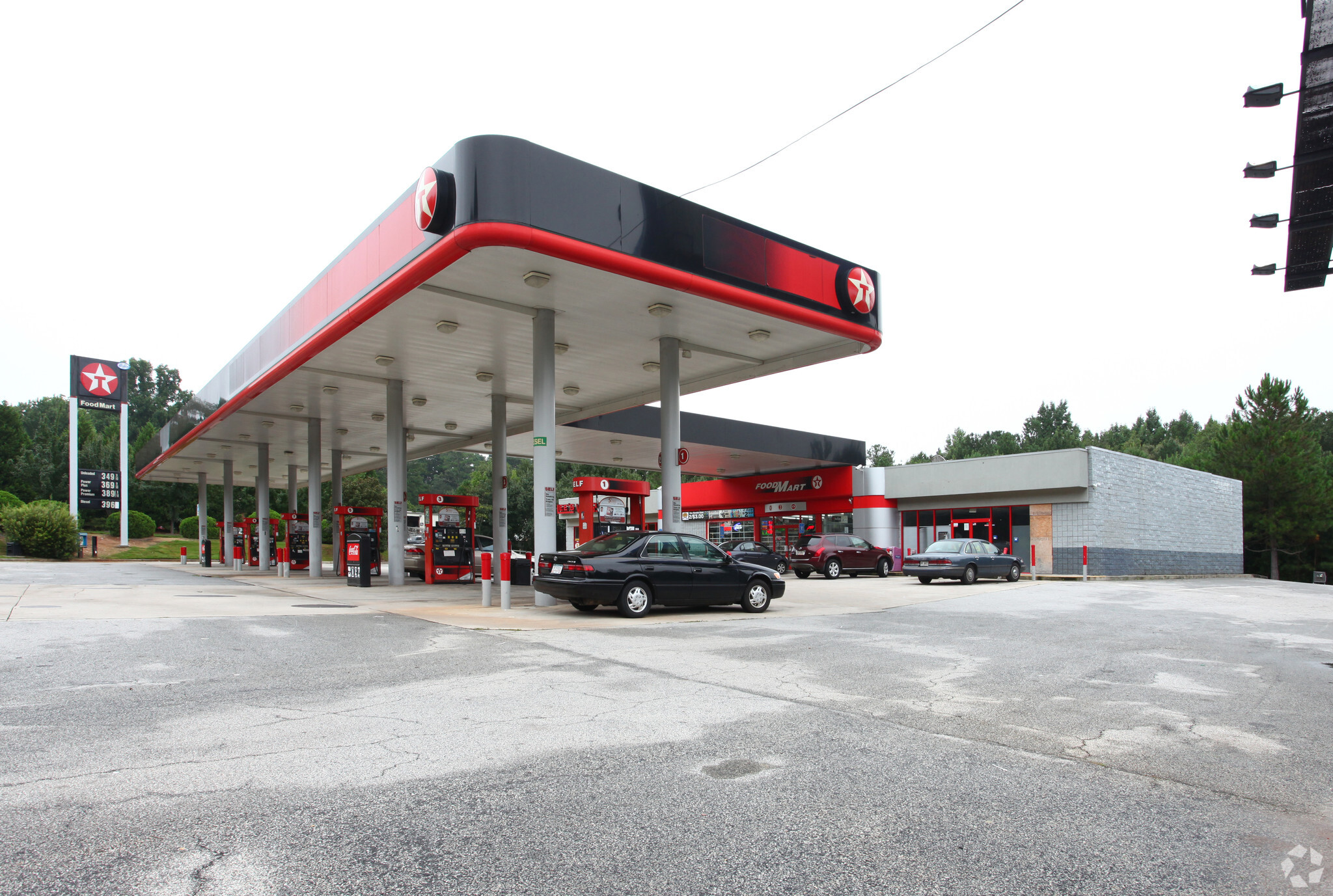 5631 Covington Hwy, Stone Mountain, GA for Rent