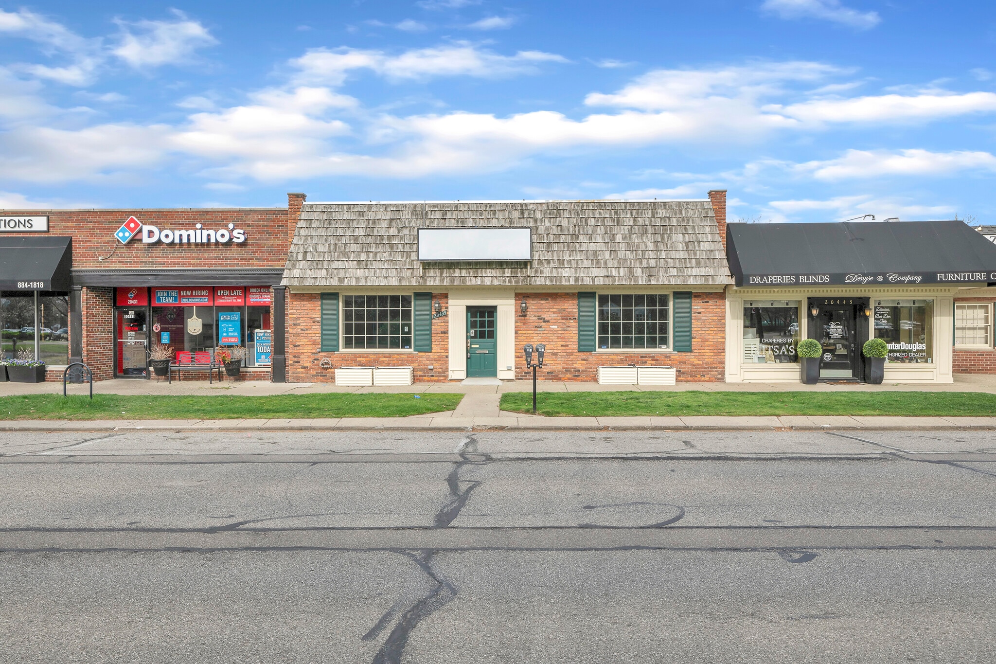 20439 Mack Ave, Grosse Pointe, MI for Sale