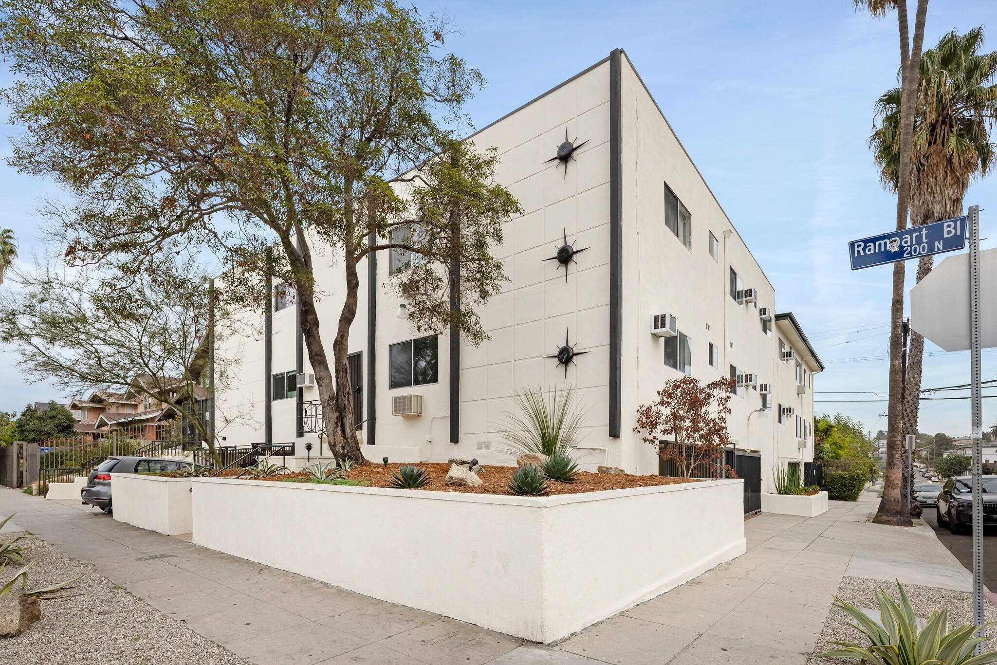 200 N Rampart Blvd, Los Angeles, CA for Sale