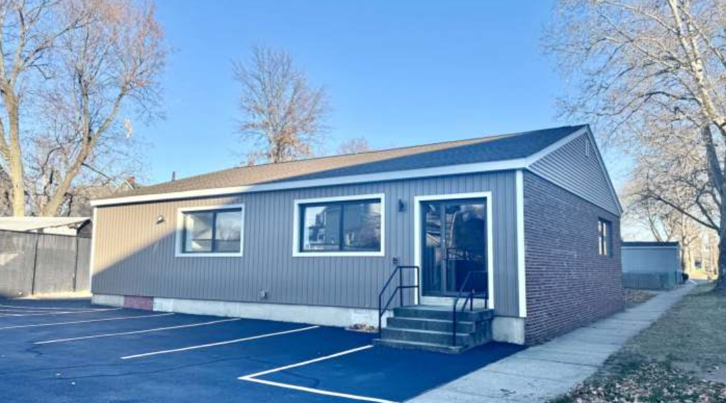 35 State St, Ludlow, MA for Rent