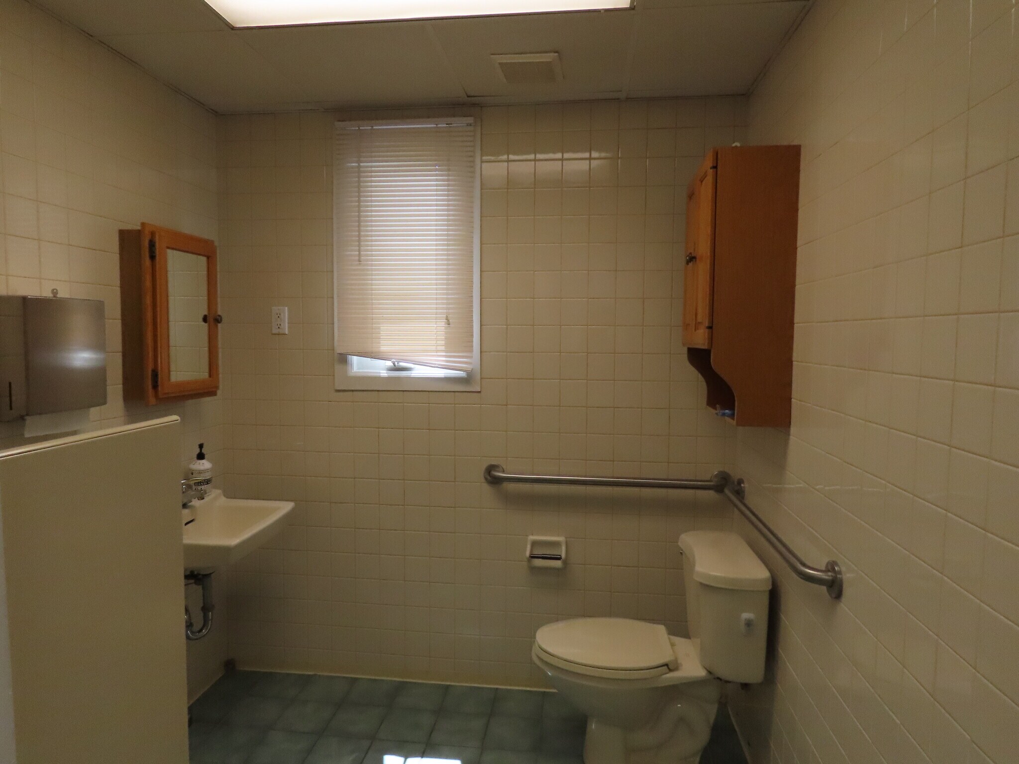 329 Otter St Bristol, PA 19007 Retail Property for Sale on