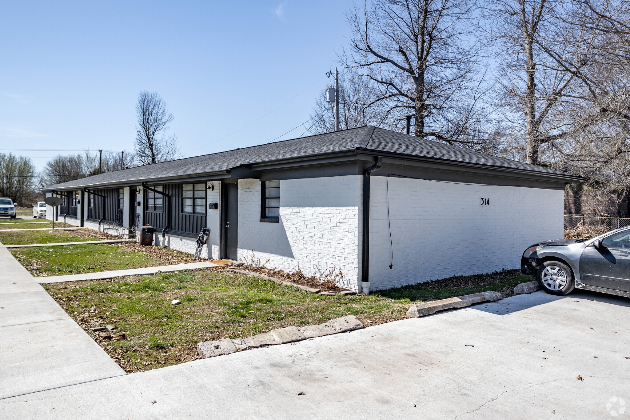 314 E Ash St, Skiatook, OK for Sale