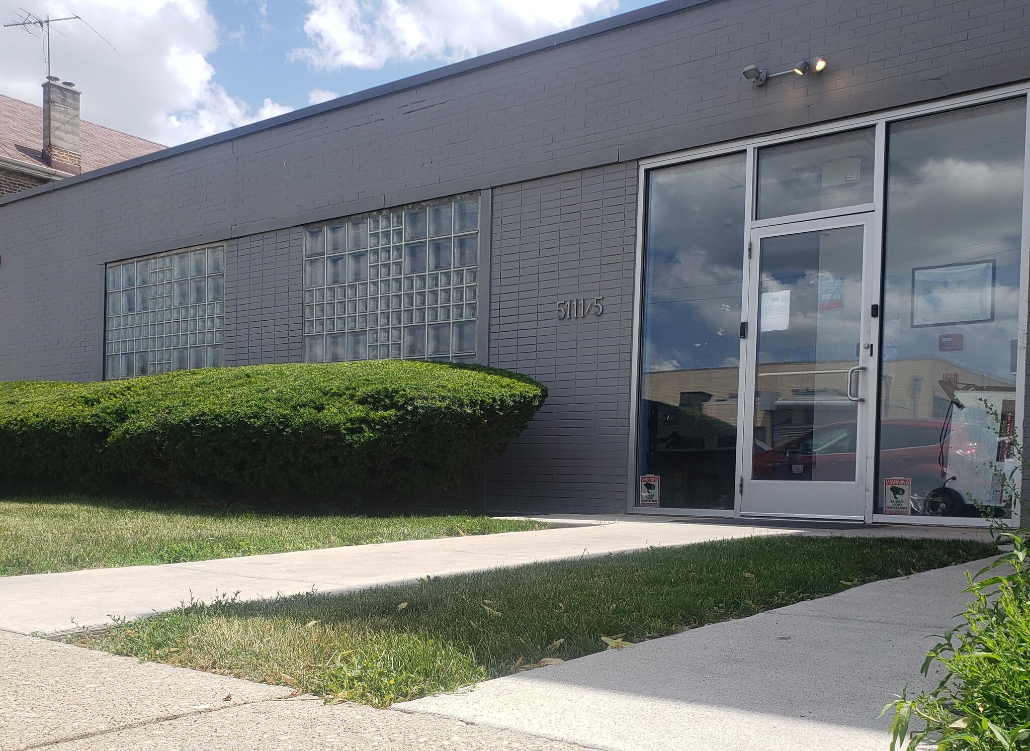 5111-5115 W Roosevelt Rd, Cicero, IL for Sale