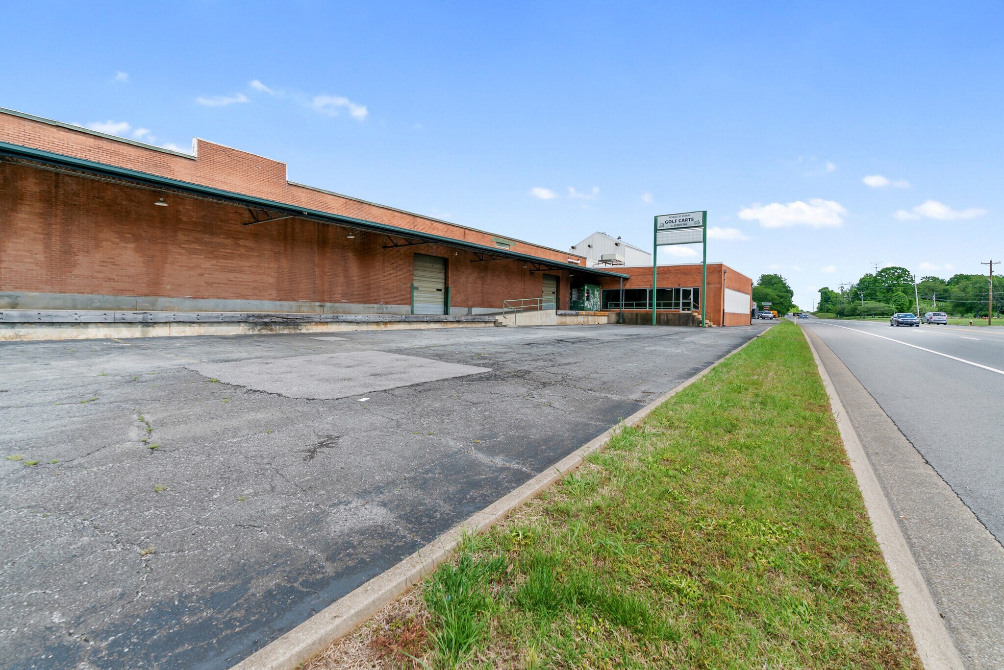 4000 Memorial Blvd, Springfield, TN for Sale