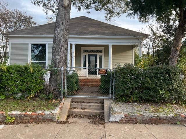 1508 Beaumont St, Dallas, TX for Rent