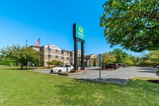 Shepherdstown, WV Hospitality - 70 Maddex Square Dr