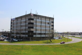 Montréal, QC Office - 7575 Rte Transcanadienne