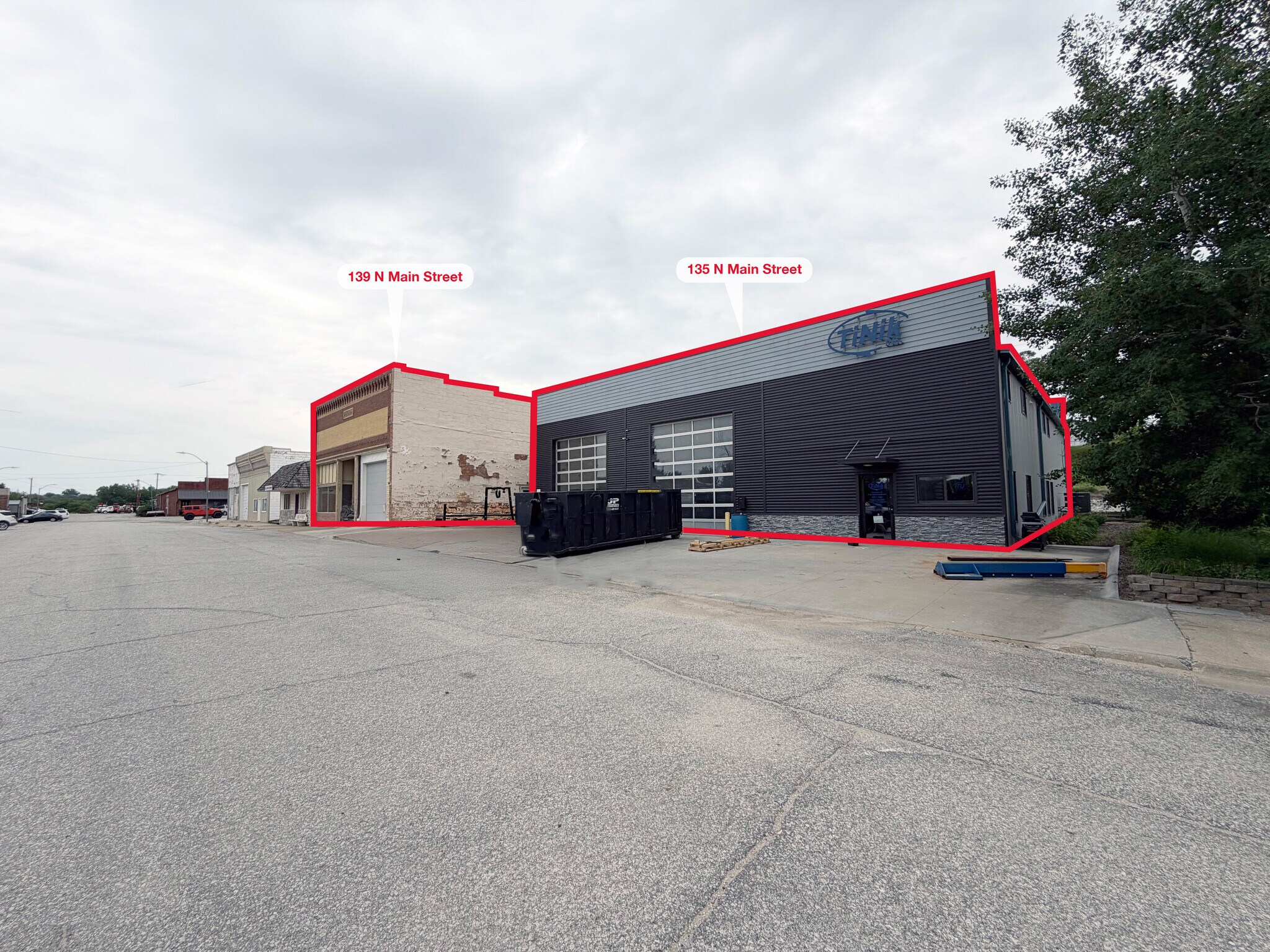 , Oakland, IA for Sale