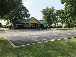 Clarksville, IN Retail - 1420 Park Pl